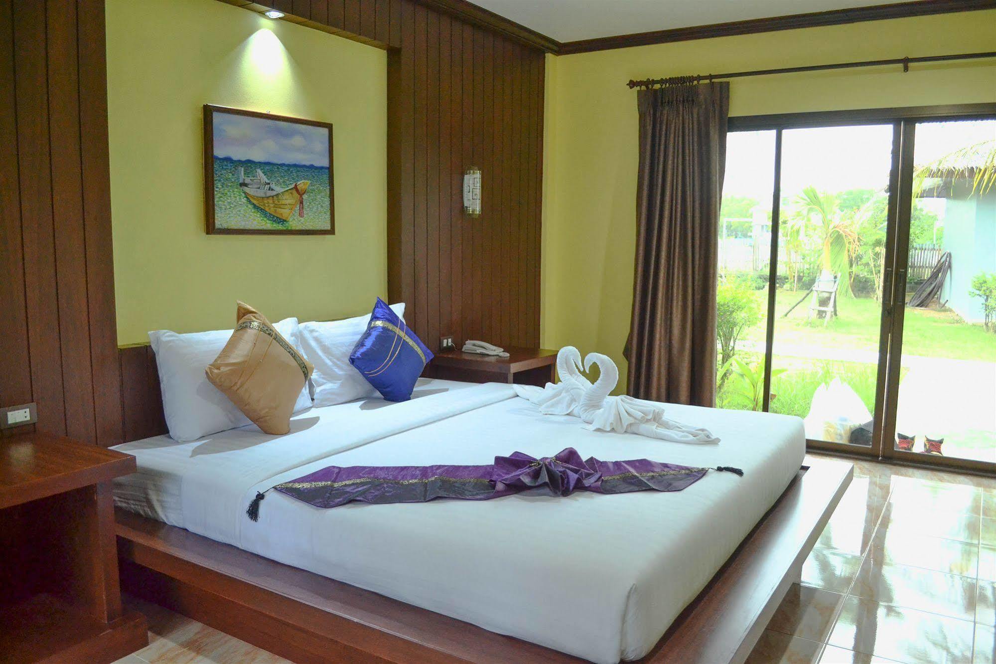 The Villa Laemhin Lagoon Resort Phuket Exteriér fotografie